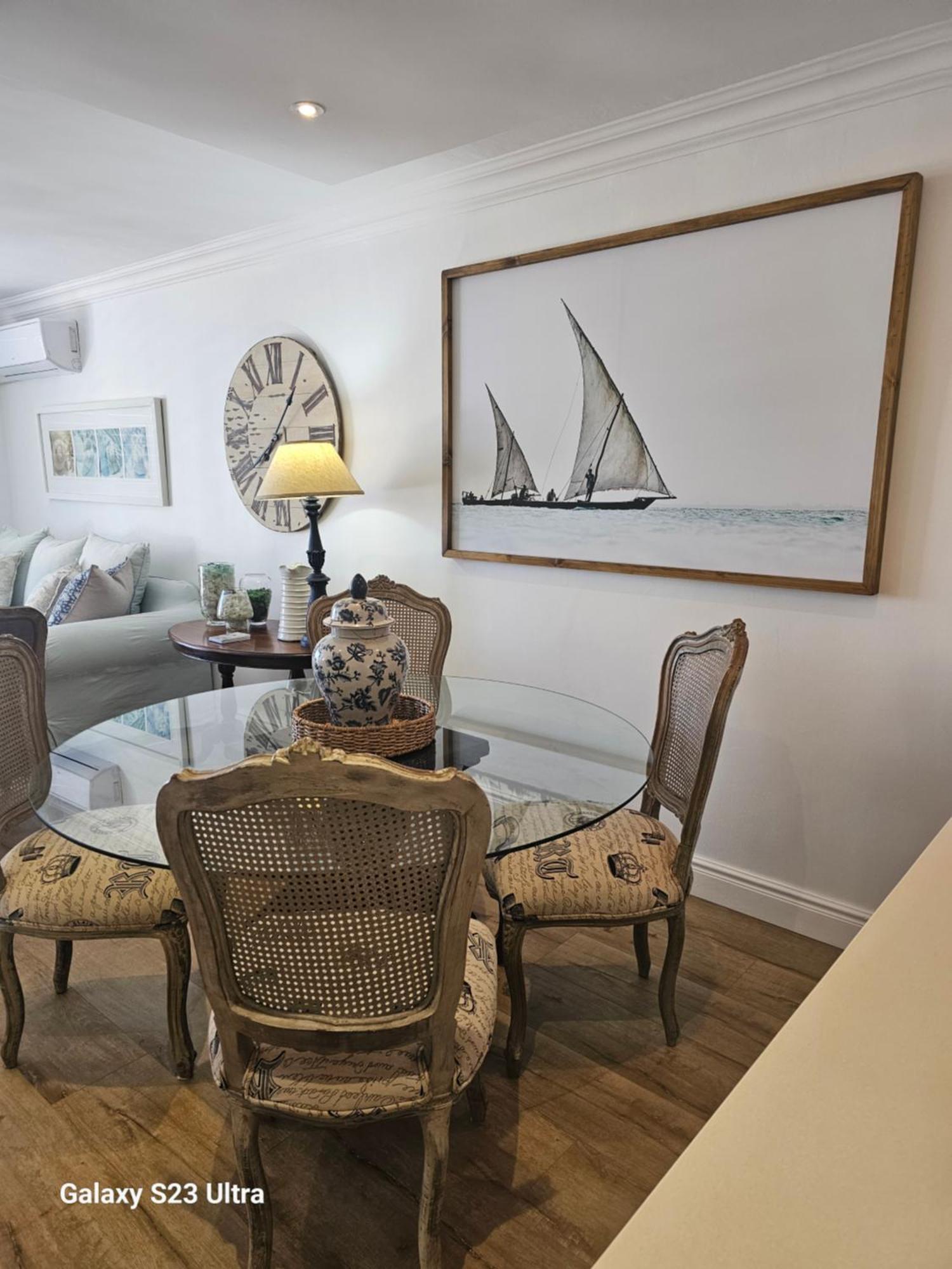 Umhlanga Getaways Apartment เดอร์บัน ภายนอก รูปภาพ
