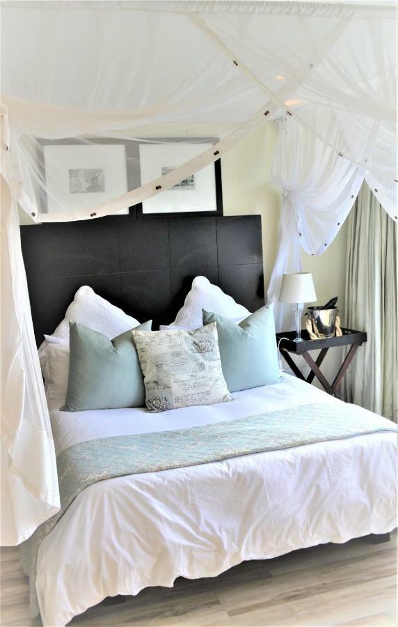 Umhlanga Getaways Apartment เดอร์บัน ภายนอก รูปภาพ