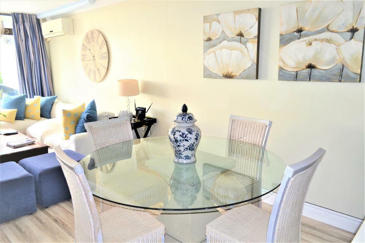 Umhlanga Getaways Apartment เดอร์บัน ภายนอก รูปภาพ